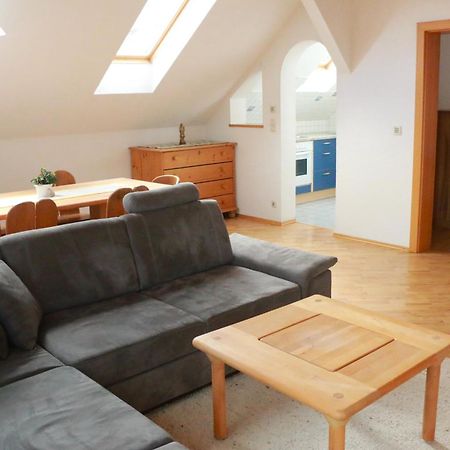 Ferienwohnung Am Bio-Bauernhof オーバートルム・アム・ゼー エクステリア 写真